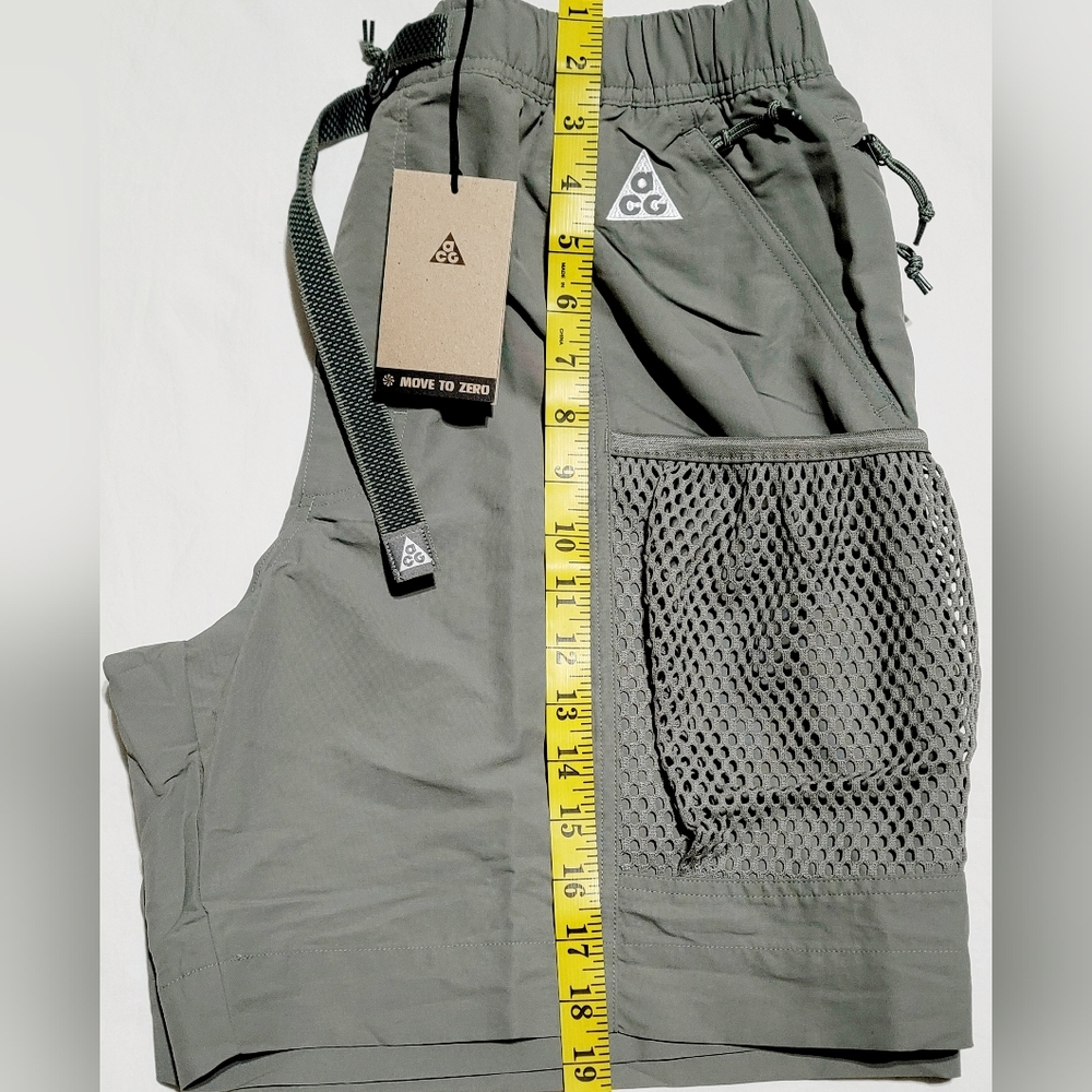 Nike ACG Cargo Shorts "Snowgrass" Dark Stucco Sz M NWT - Picture 7 of 7